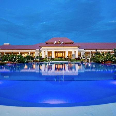 Horizon Lake View Resort Naypyidaw Ngoại thất bức ảnh