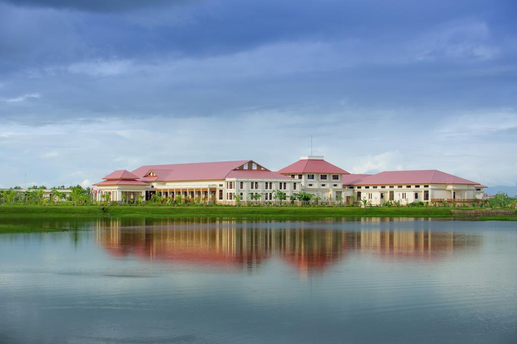 Horizon Lake View Resort Naypyidaw Ngoại thất bức ảnh