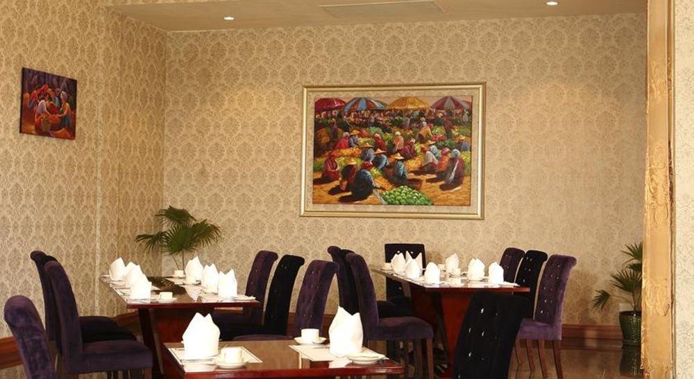 Horizon Lake View Resort Naypyidaw Ngoại thất bức ảnh