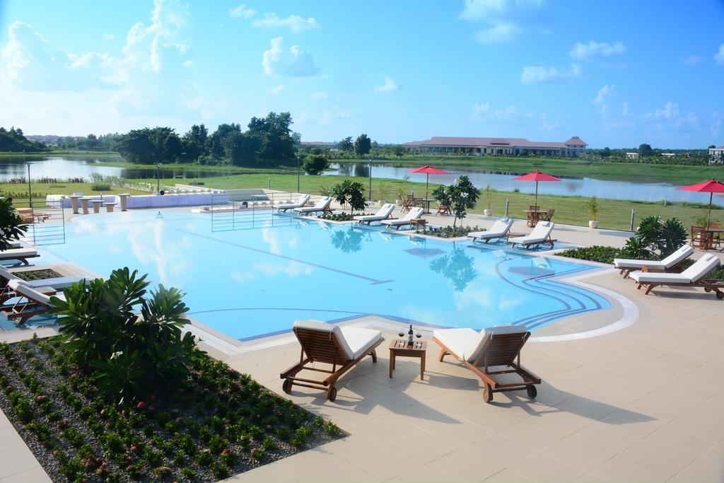 Horizon Lake View Resort Naypyidaw Ngoại thất bức ảnh